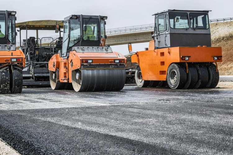 The Roadmap to Excellence: Types and Best Practices in Road Maintenance